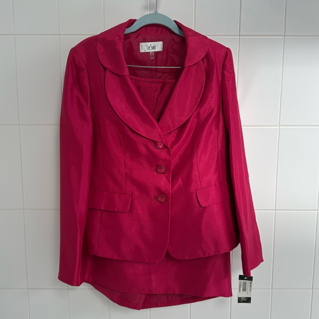 Pink Lesuit Skirt Suit Size 12 Nwt